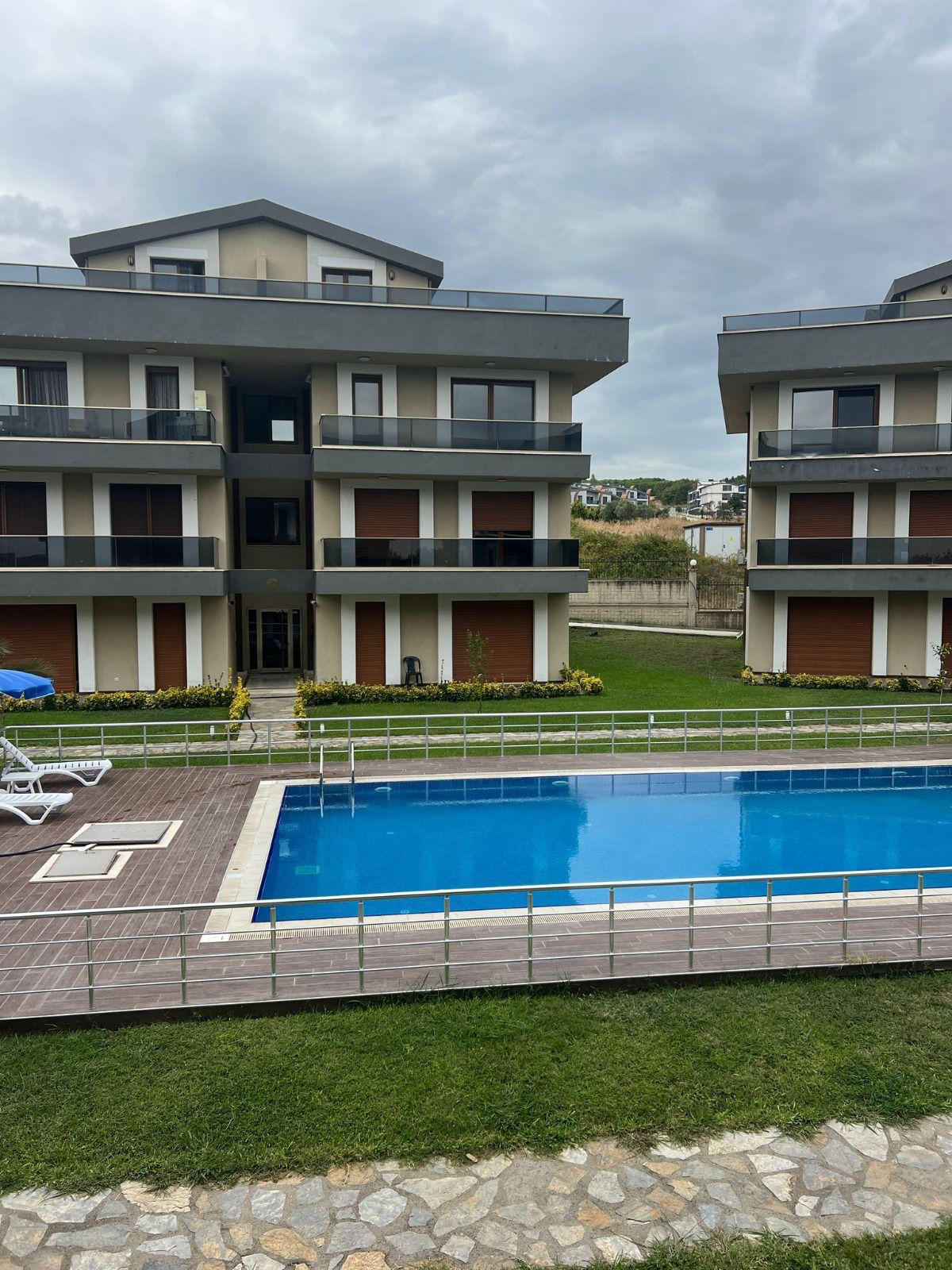 Mia Thermal Residence