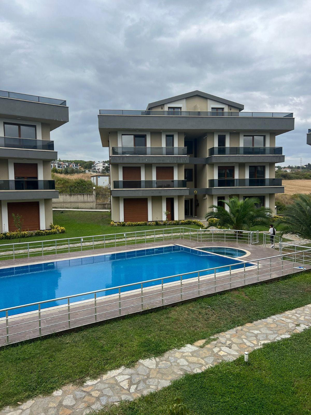 Mia Thermal Residence