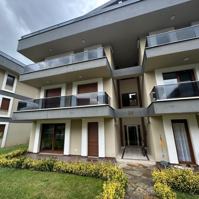 Mia Thermal Residence