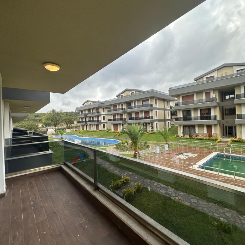 Mia Thermal Residence